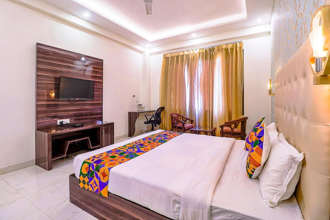 Fabhotel Swess Grand Agra  Exterior foto
