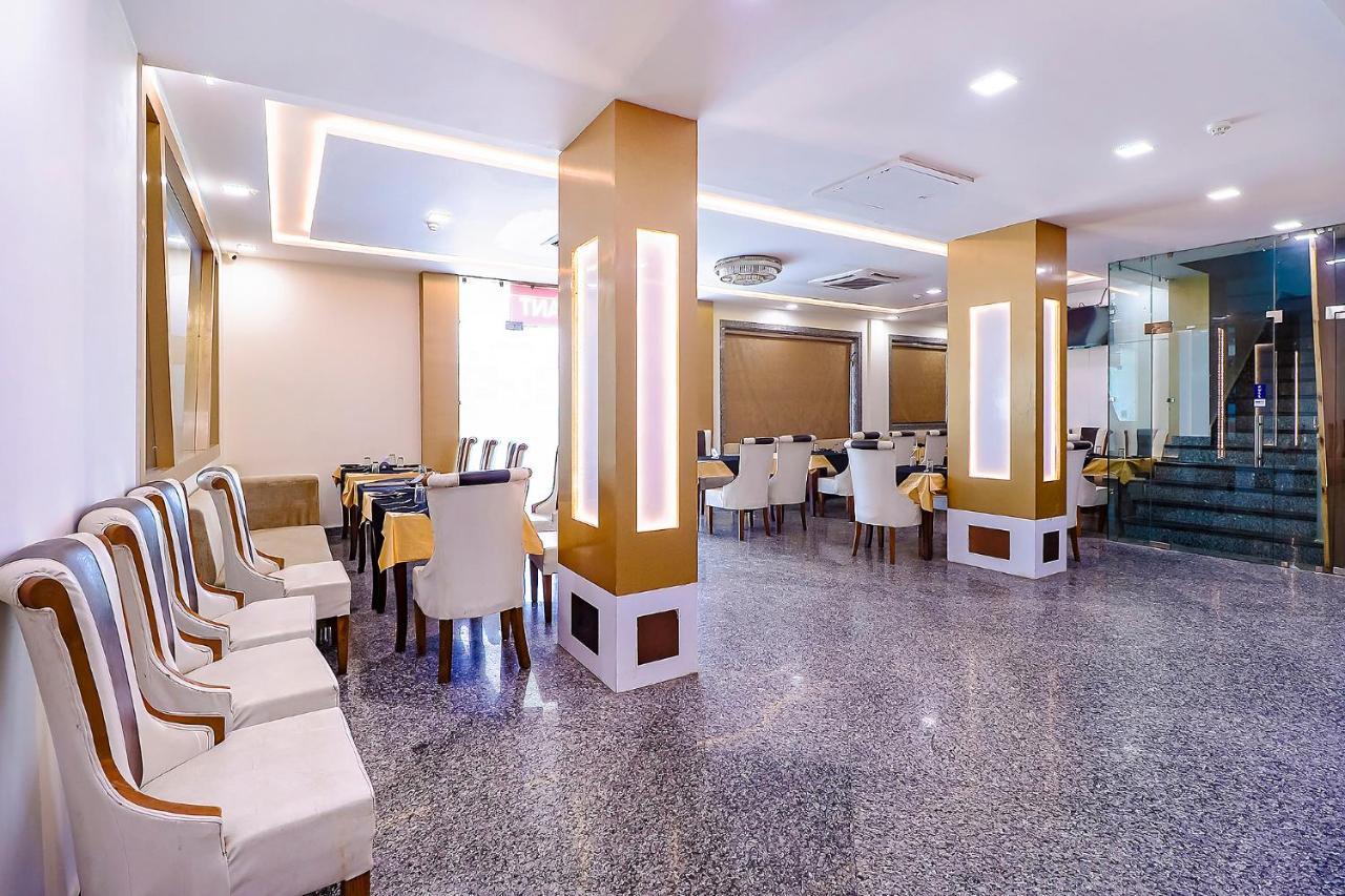 Fabhotel Swess Grand Agra  Exterior foto