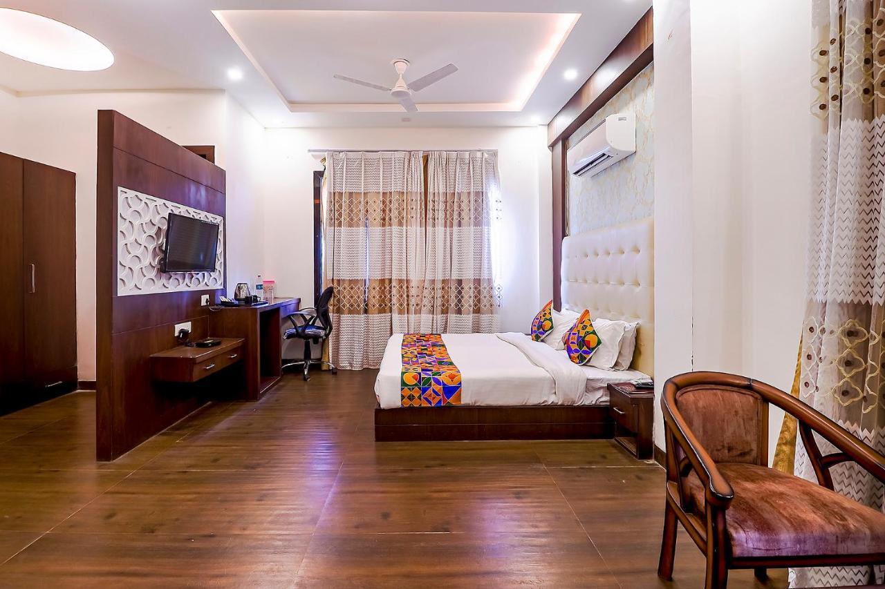 Fabhotel Swess Grand Agra  Exterior foto