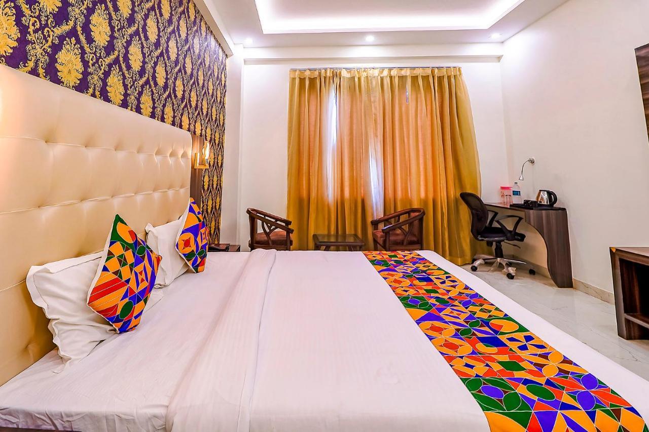 Fabhotel Swess Grand Agra  Exterior foto